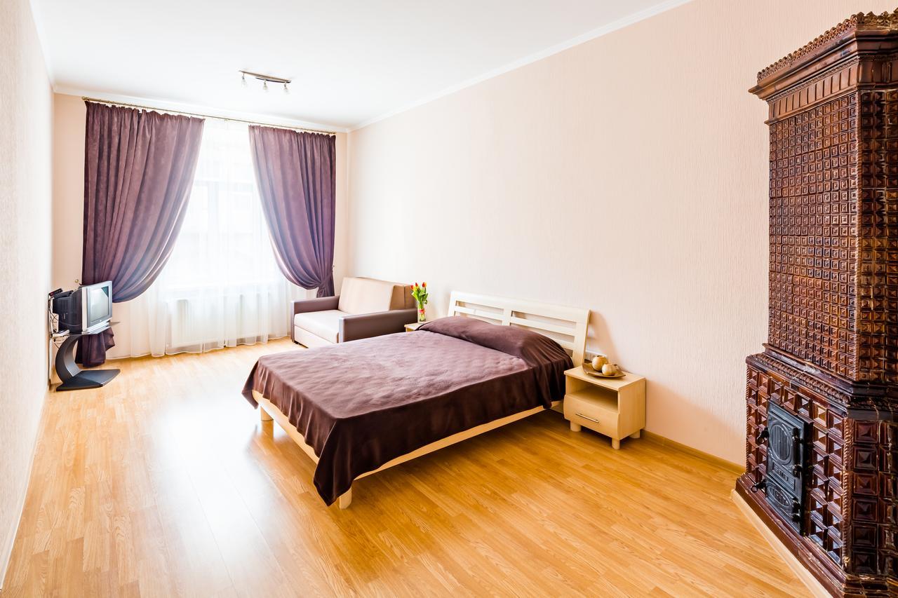 Апартаменти На Гнатюка 17 Leópolis Exterior foto